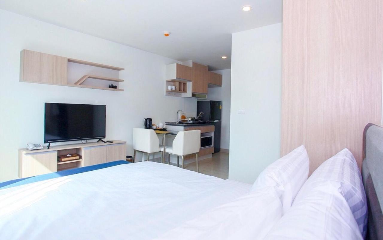 Niche Mono Sukhumvit 50 By Ariva Hotell Bangkok Eksteriør bilde