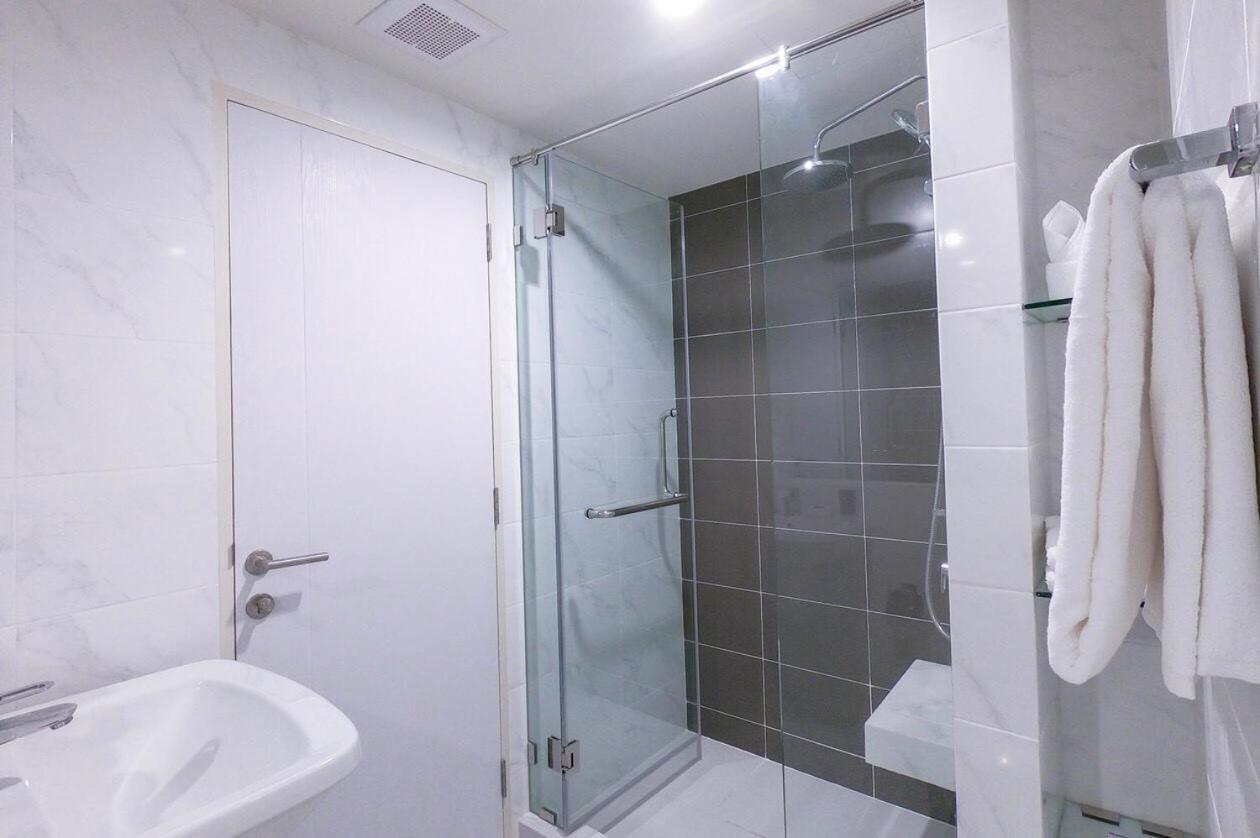 Niche Mono Sukhumvit 50 By Ariva Hotell Bangkok Eksteriør bilde